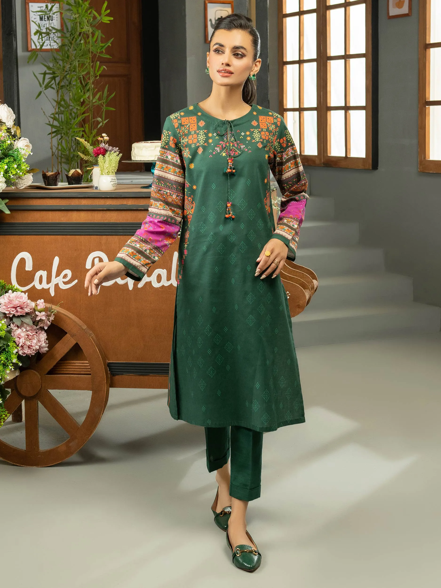 2 Piece Khaddar Suit-Printed (Unstitched)