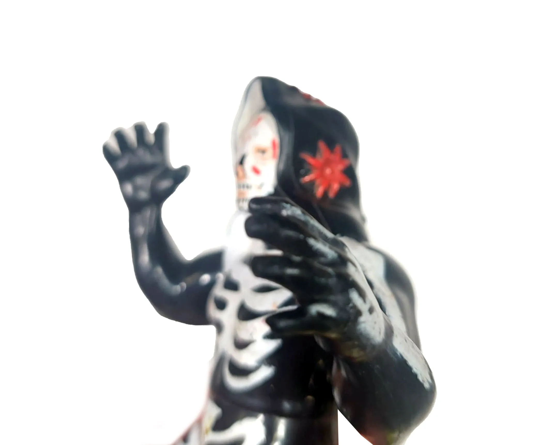 AAA LA PARKA KELIAN FIGURE