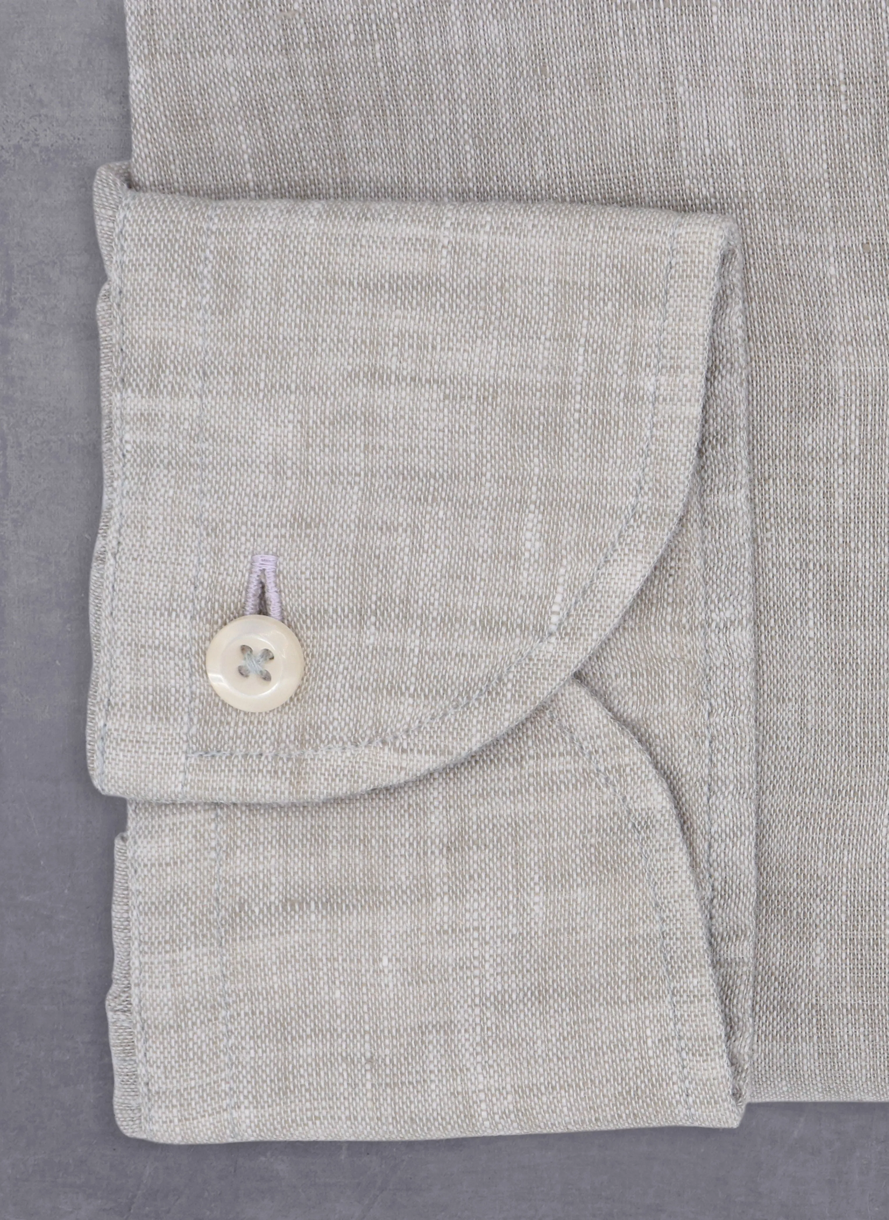 Alexander in Light Grey Linen Shirt