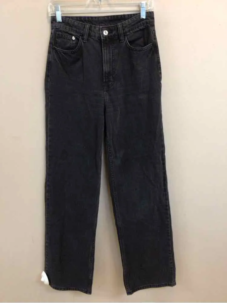 & DENIM SIZE 4 Ladies JEANS