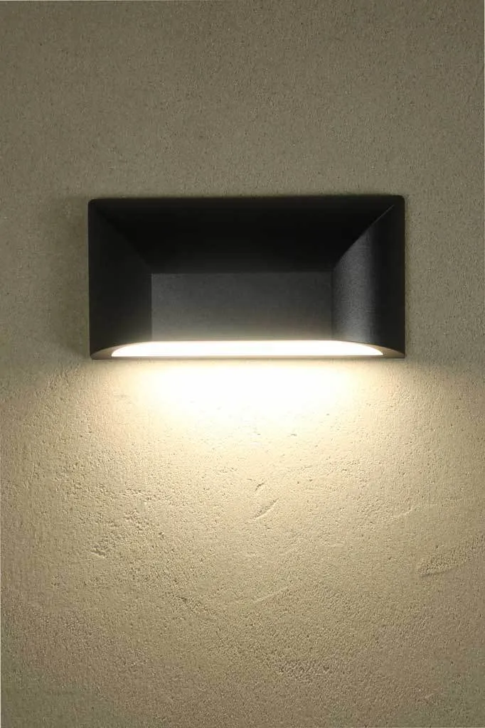 Bloc Exterior Wall Lamp