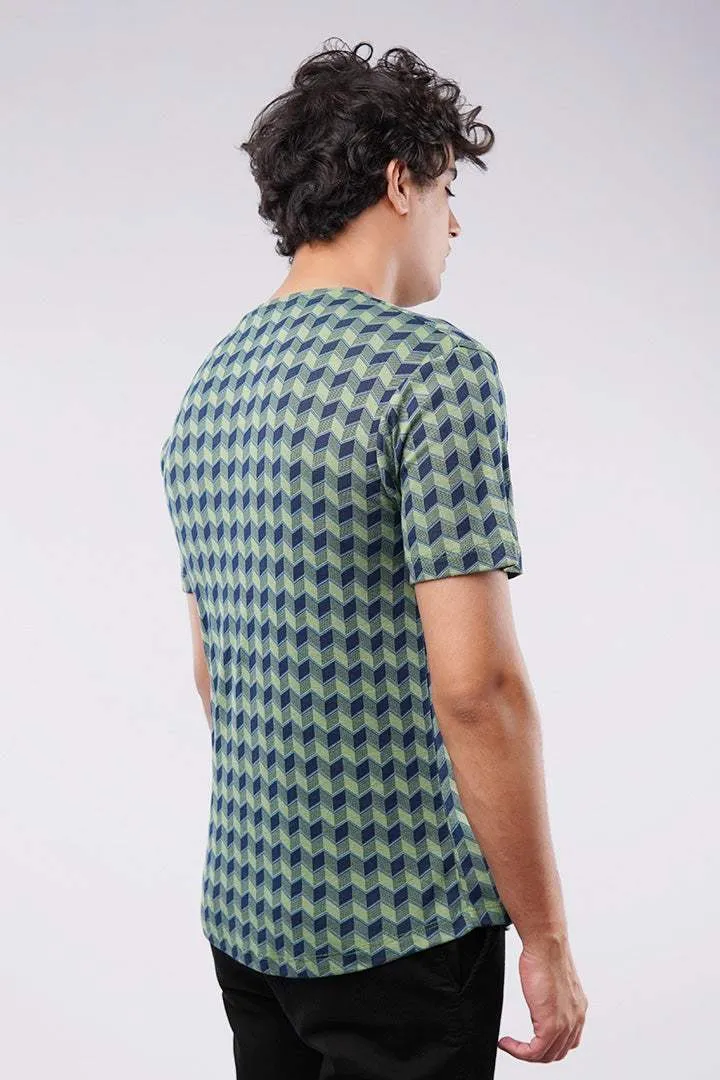 Chevron Curved Hem T-Shirt - Green & Black