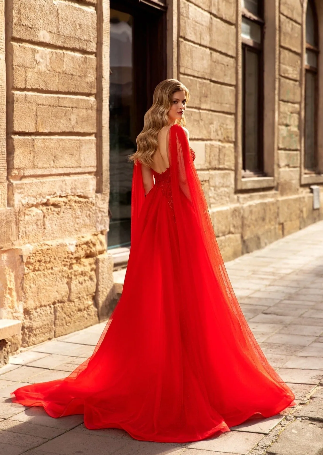 Classy Long Evening Dress in Red with Cape