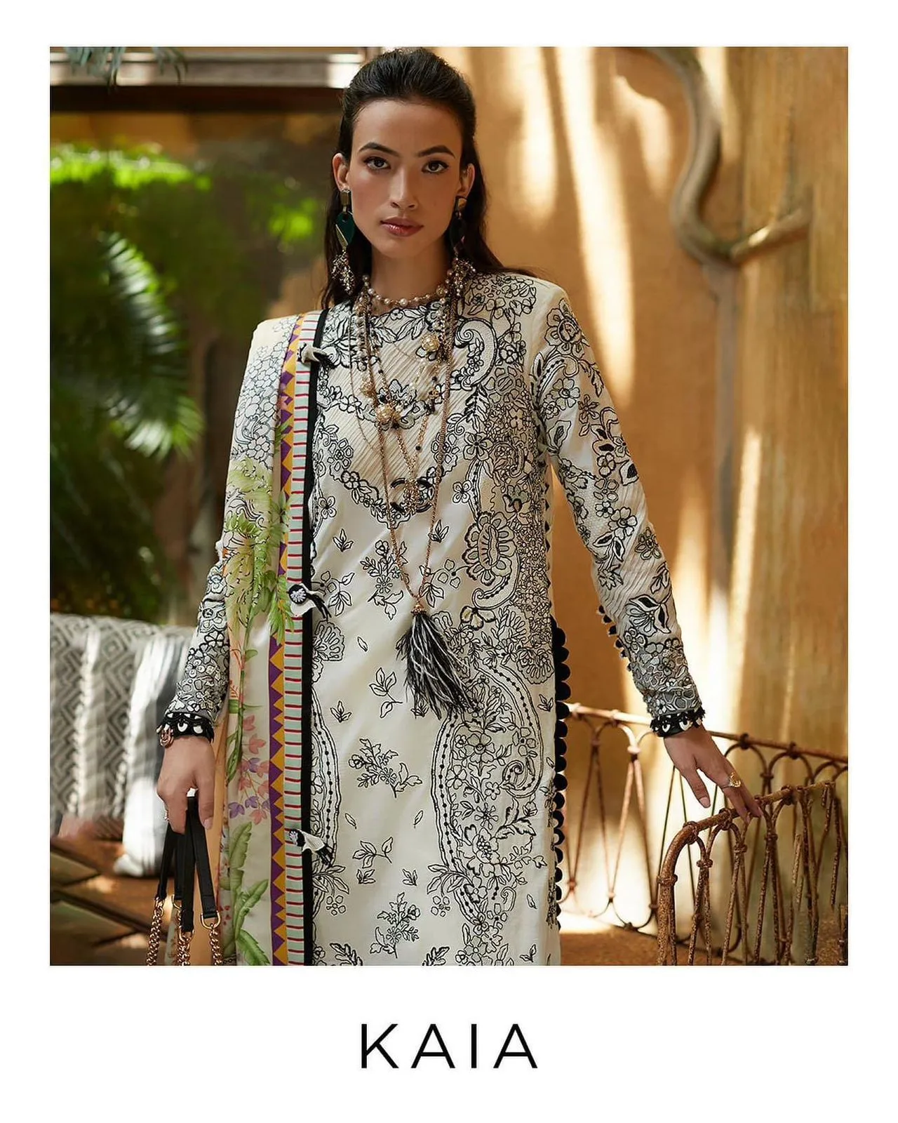 D07A KAIA   Elan Lawn -23