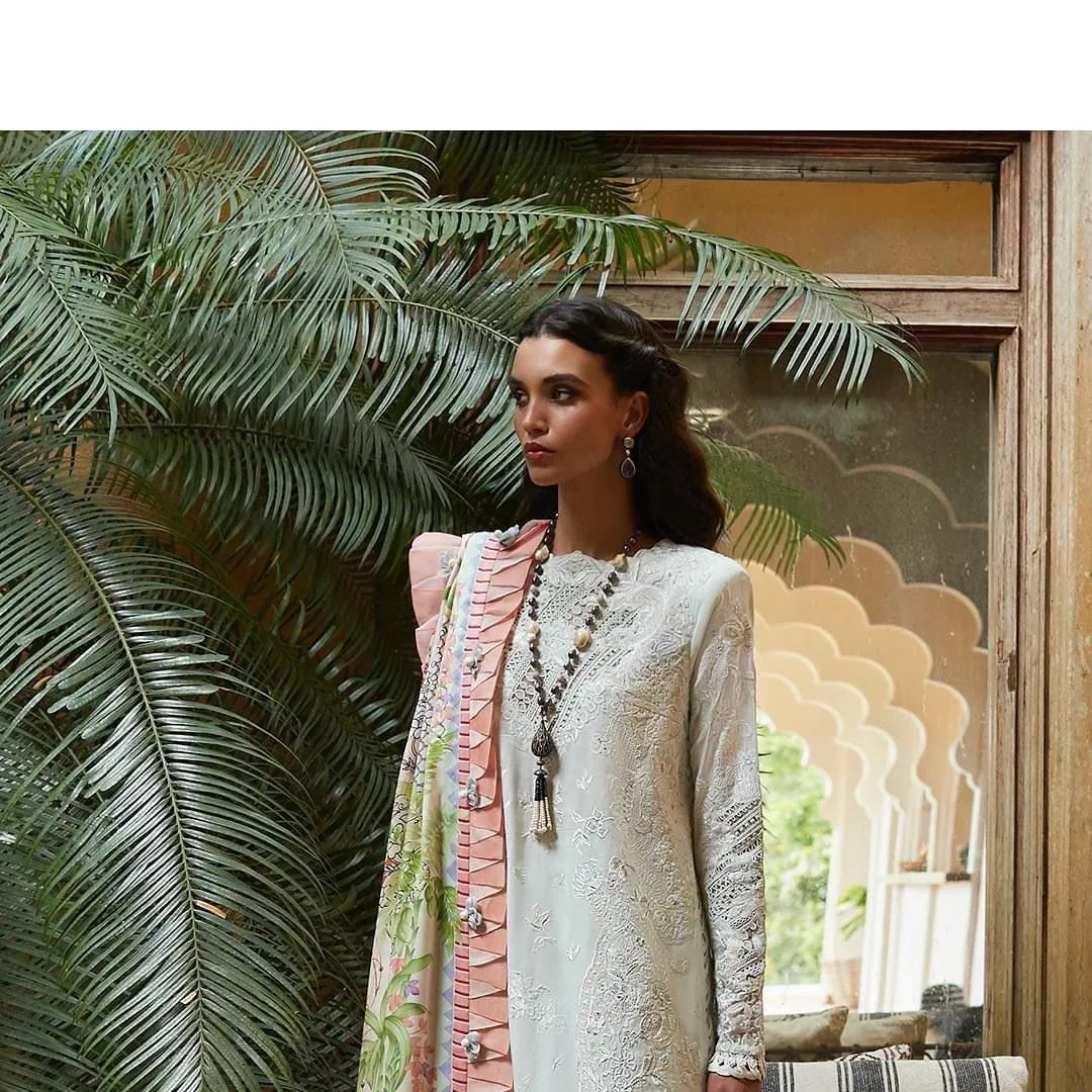 D07B KAIA   Elan Lawn -23