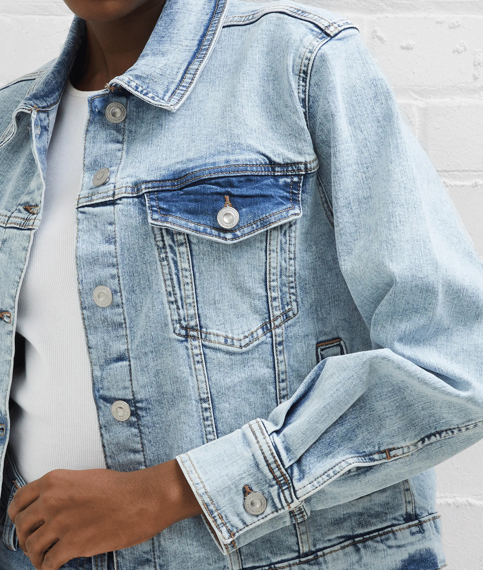 Denim Stretch Trucker Jacket - Blue