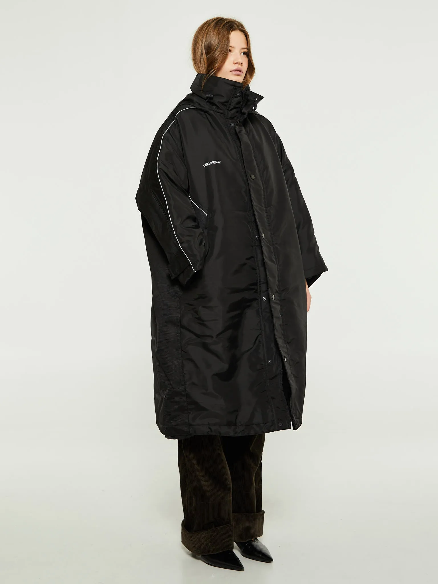 Grotta Coat in Black