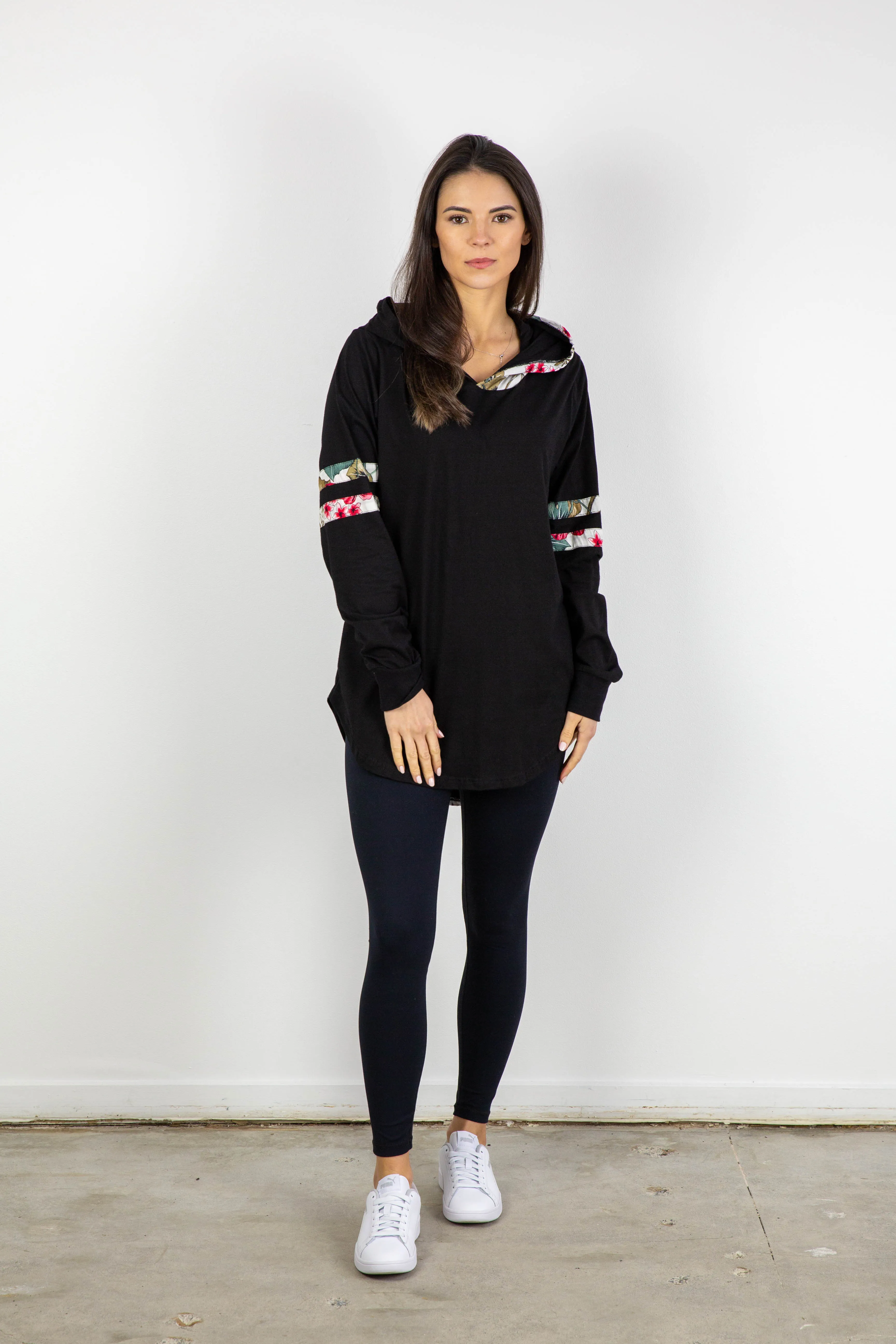 HOODED AIMEE BASEBALL LS TEE