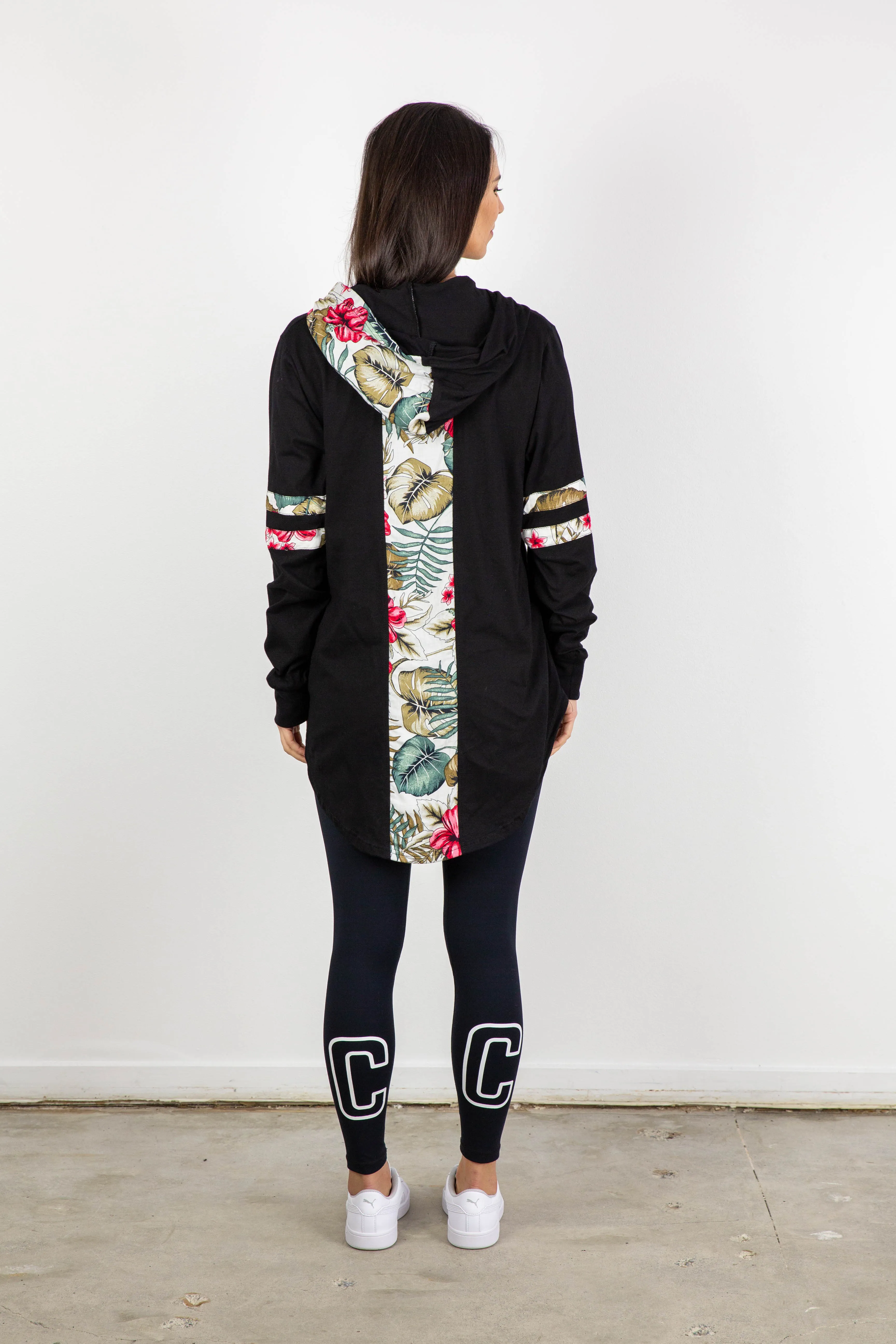 HOODED AIMEE BASEBALL LS TEE