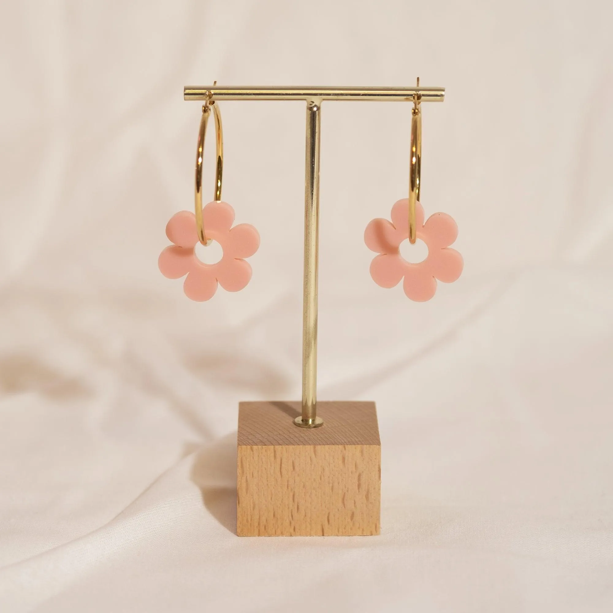 Hoopsy Daisy Dusty Pink Hoop Earrings