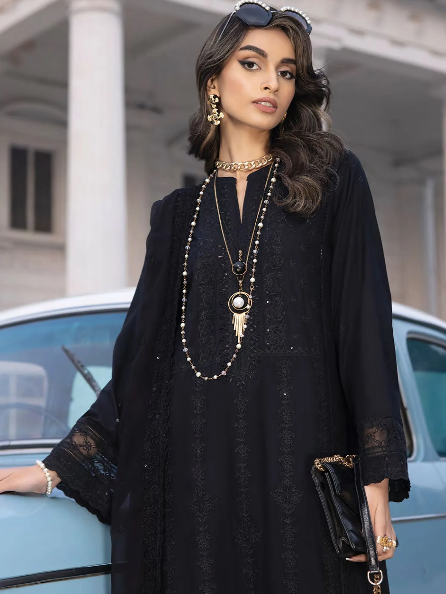 Lakhany Black Unstitched Embroidered Lawn 3-Piece Suit (LG-IZ-0111)