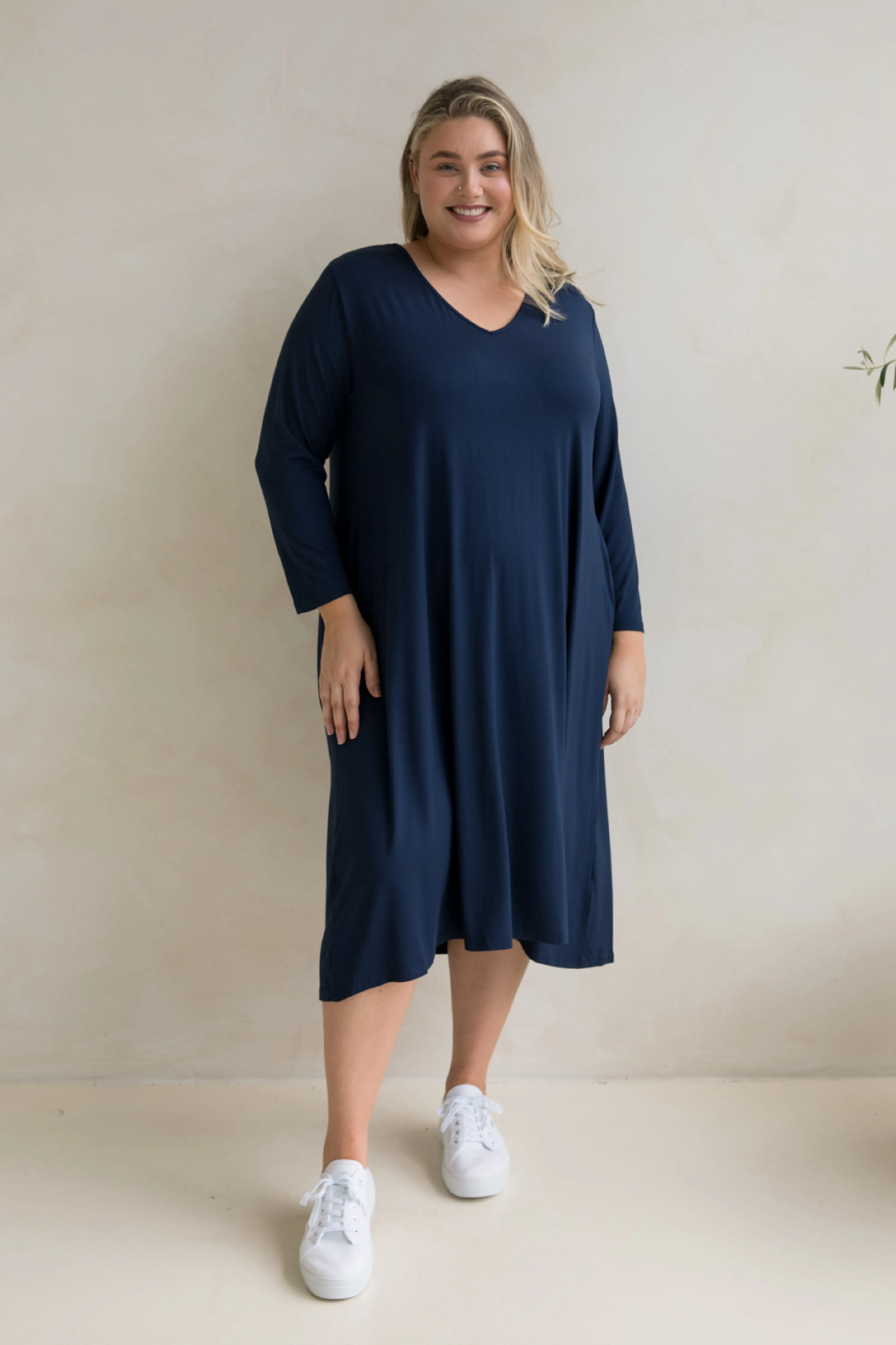 Long Sleeve T-Shirt Dress in Navy