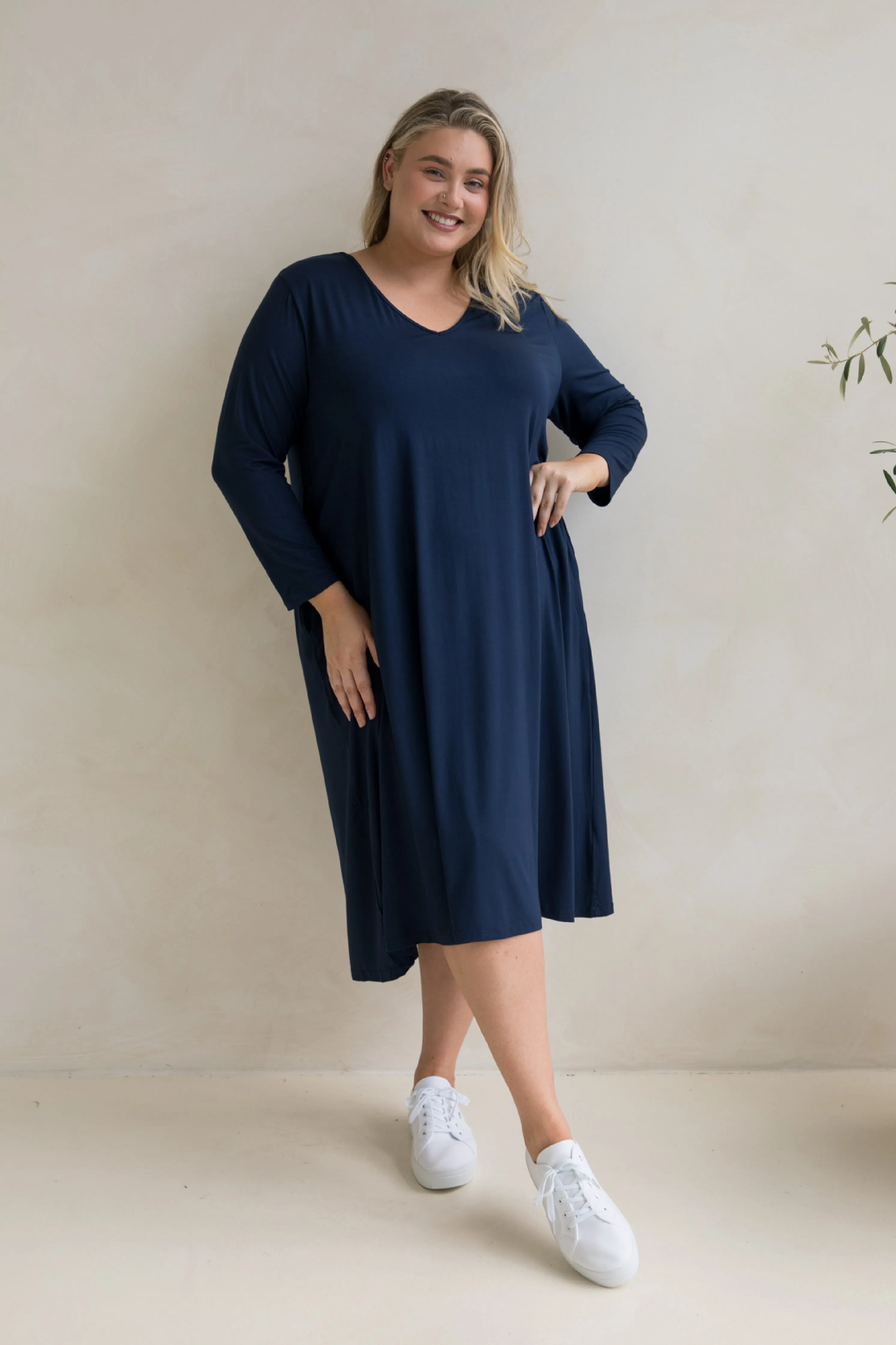 Long Sleeve T-Shirt Dress in Navy