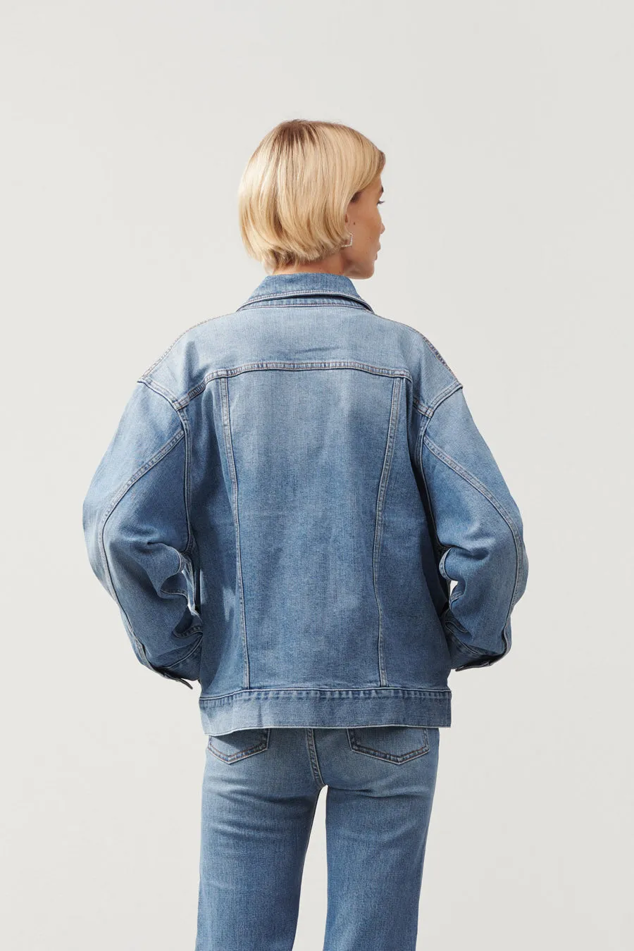 Stylish Oversized Denim Jacket - Kirsten Original in Classic Blue