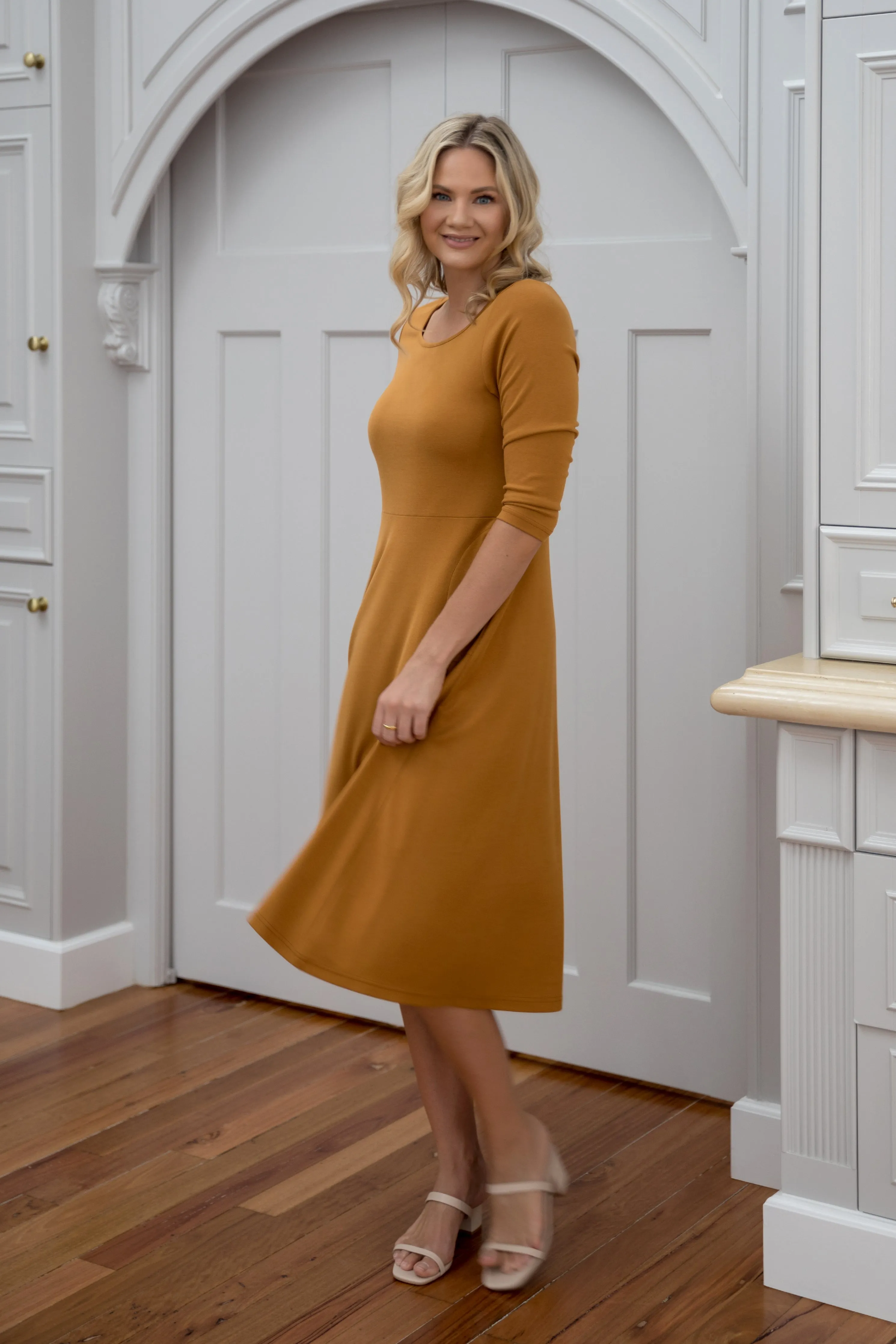 Penelope Lounge Dress in Toffee