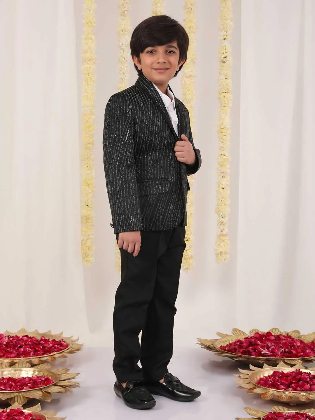 VASTRAMAY Boy's Black Sequined Blazer